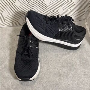 Xelero‎ Steadfast black sneakers shoes Men's 8.5 Black orthopedic Shoes X52800W